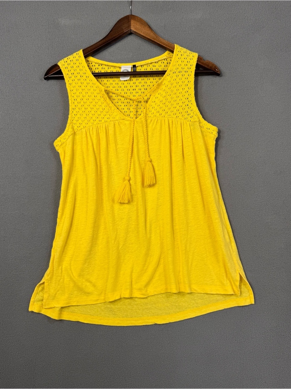 Anthropologie Akemi+Kin Sunshine Yellow Sleeveless Crochet Yoke Tank Top, XS